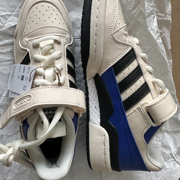 Adidas Forum Low - Picture 6 of 8